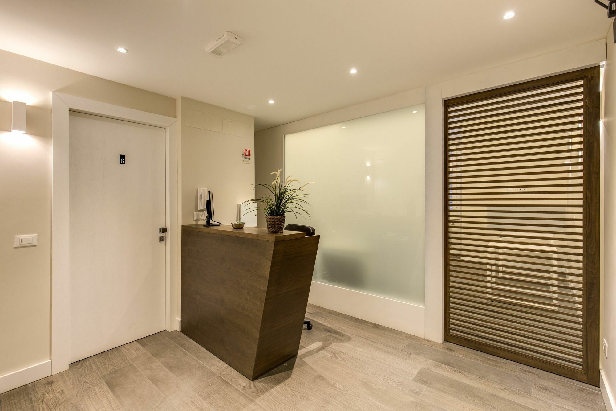Wrh Suites Ρώμη Εξωτερικό φωτογραφία